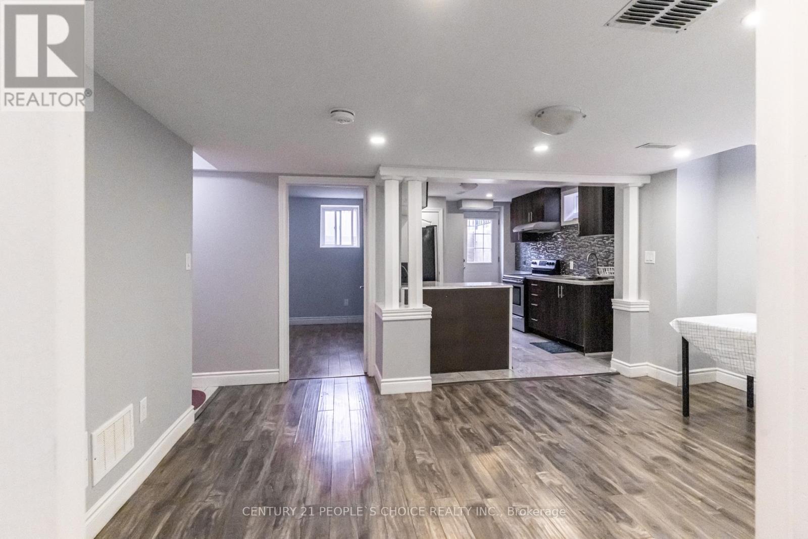 220 Castle Oaks Crossing, Brampton, Ontario  L6P 3X2 - Photo 29 - W12953952