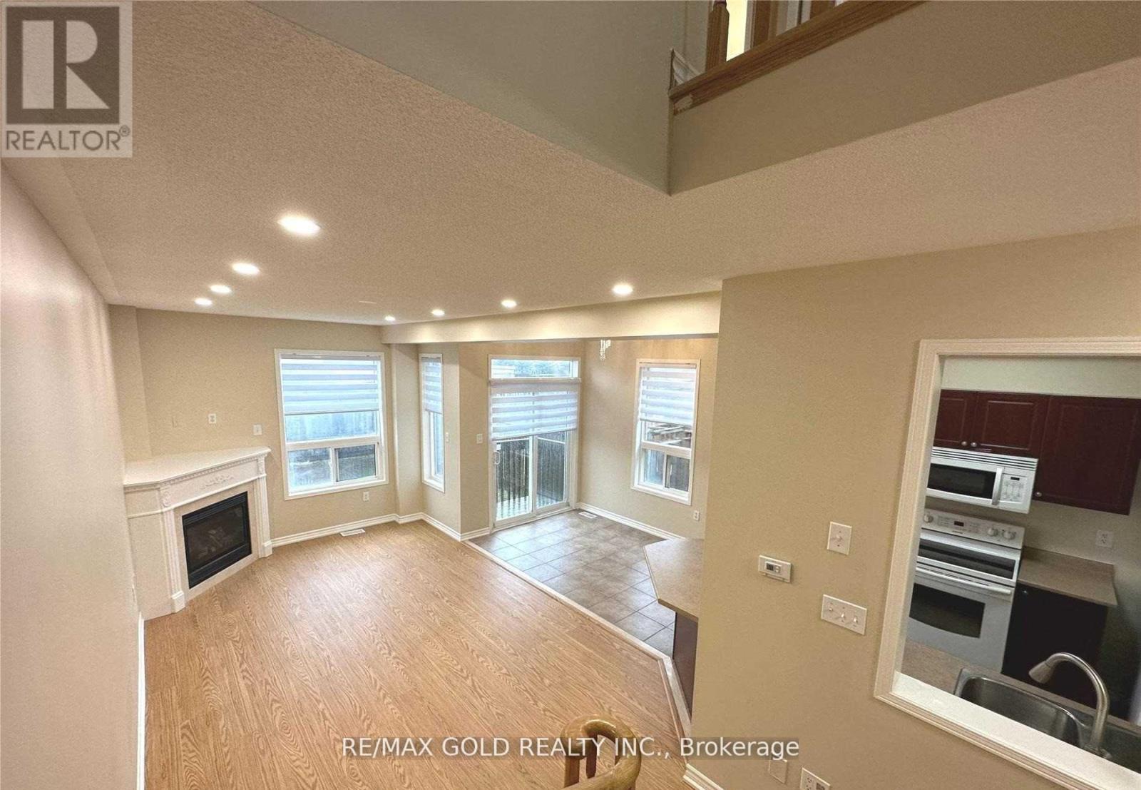 2295 Stone Glen Crescent, Oakville, Ontario  L6M 0C8 - Photo 12 - W12953998