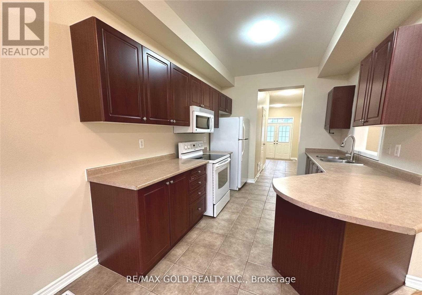 2295 Stone Glen Crescent, Oakville, Ontario  L6M 0C8 - Photo 15 - W12953998