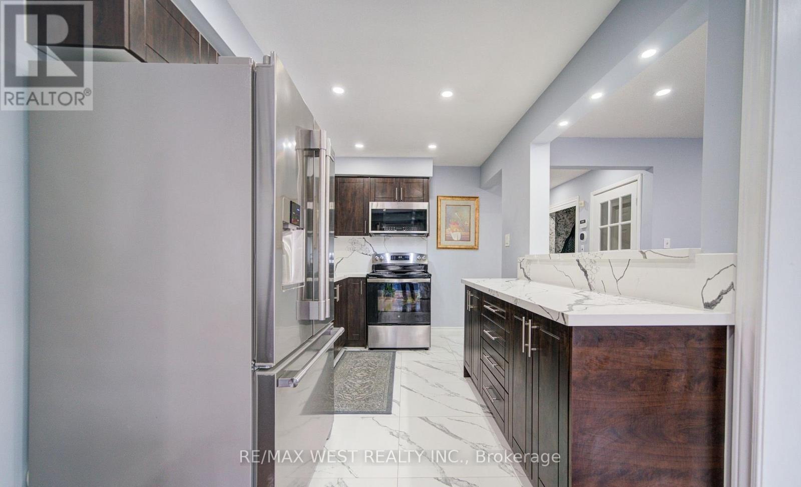 71 - 3525 Brandon Gate Drive, Mississauga, Ontario  L4T 3M3 - Photo 14 - W12954006