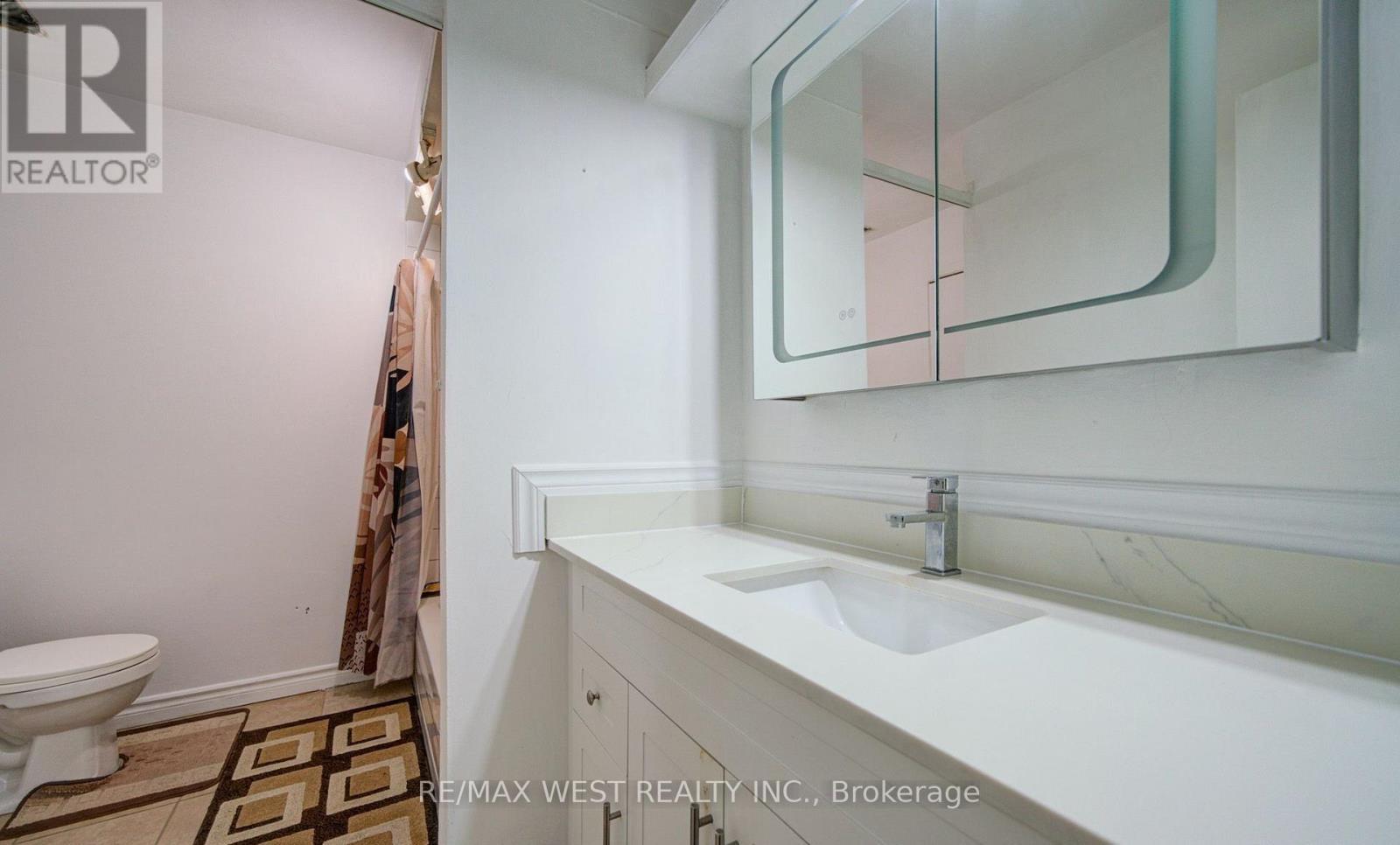 71 - 3525 Brandon Gate Drive, Mississauga, Ontario  L4T 3M3 - Photo 22 - W12954006