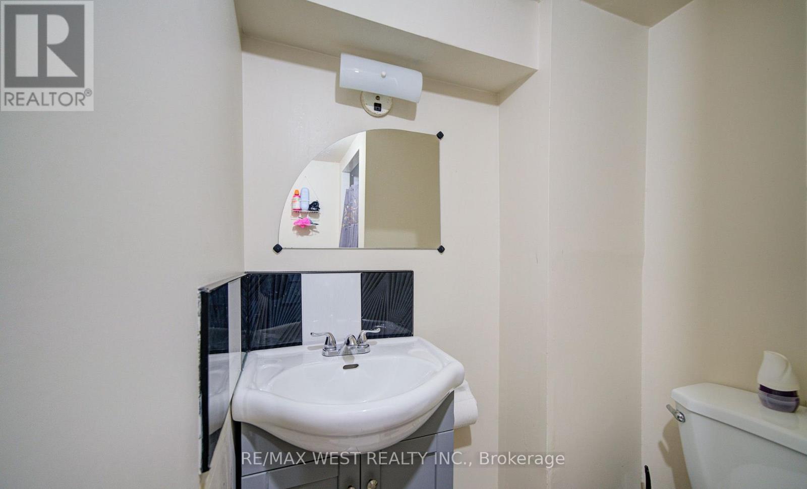 71 - 3525 Brandon Gate Drive, Mississauga, Ontario  L4T 3M3 - Photo 41 - W12954006