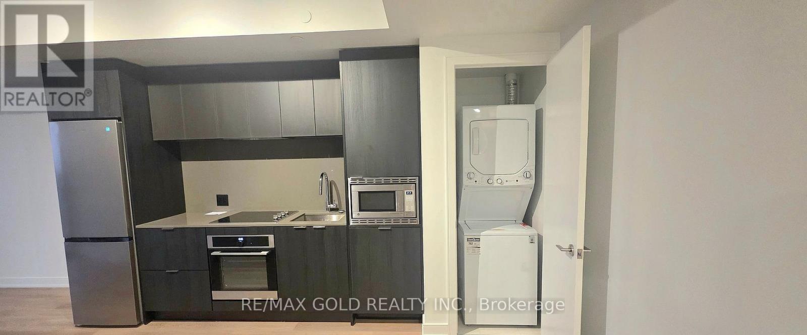 1605 - 3009 Novar Road, Mississauga, Ontario  L5B 1H7 - Photo 5 - W12954024