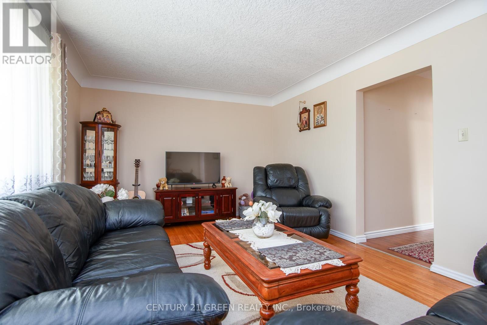 129 River Road E, Kitchener, Ontario  N2B 2G7 - Photo 15 - X12953870