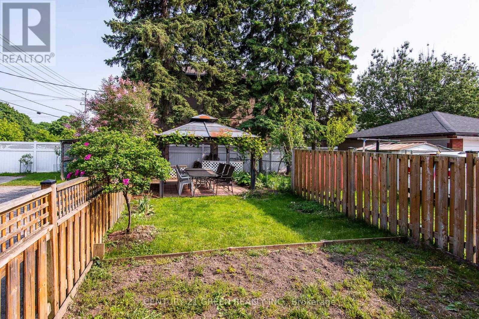 129 River Road E, Kitchener, Ontario  N2B 2G7 - Photo 8 - X12953870