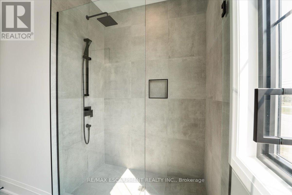 81 Doans Ridge Road, Welland, Ontario  L3B 5N4 - Photo 36 - X12953942