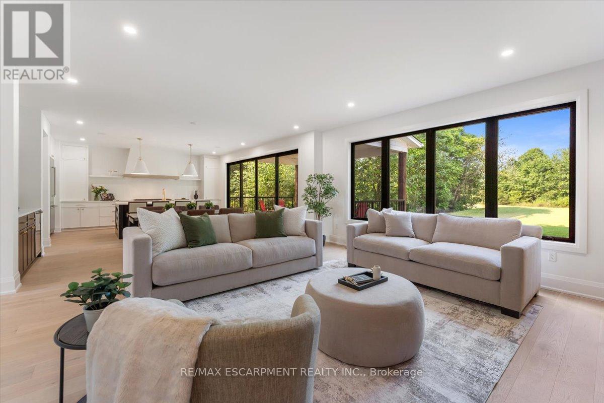 81 Doans Ridge Road, Welland, Ontario  L3B 5N4 - Photo 6 - X12953942