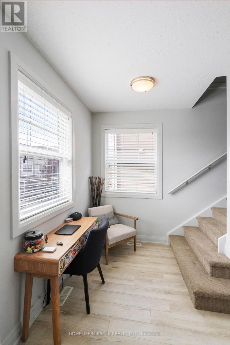 52 - 3025 Singleton Avenue, London South, Ontario  N6L 0E6 - Photo 28 - X12953972