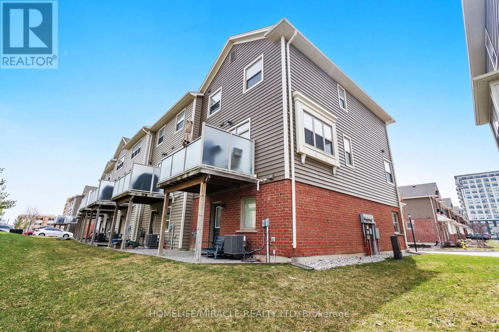 52 - 3025 Singleton Avenue, London South, Ontario  N6L 0E6 - Photo 46 - X12953972