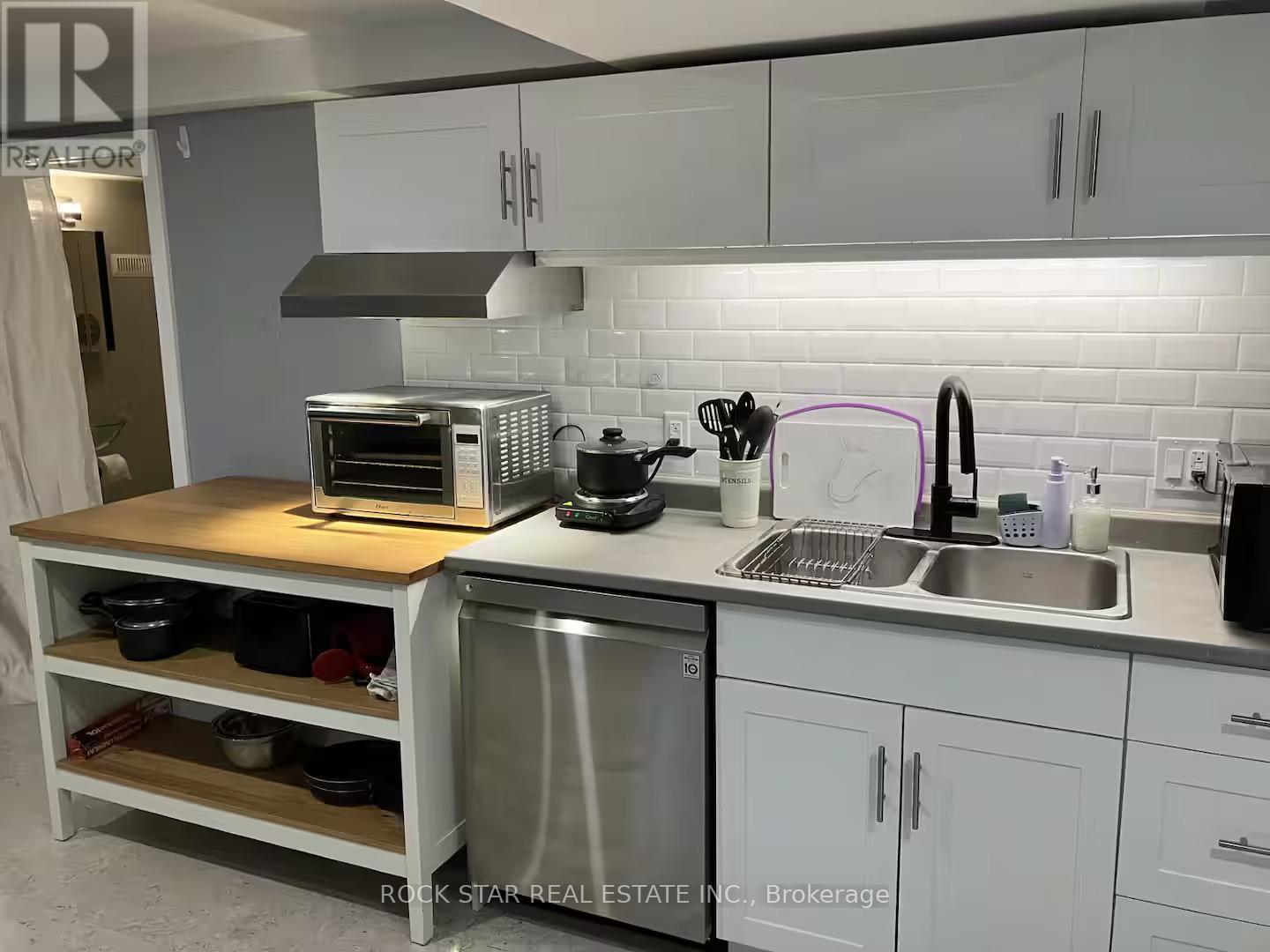 102 Kribs Street, Cambridge, Ontario  N3C 3N5 - Photo 26 - X12953980