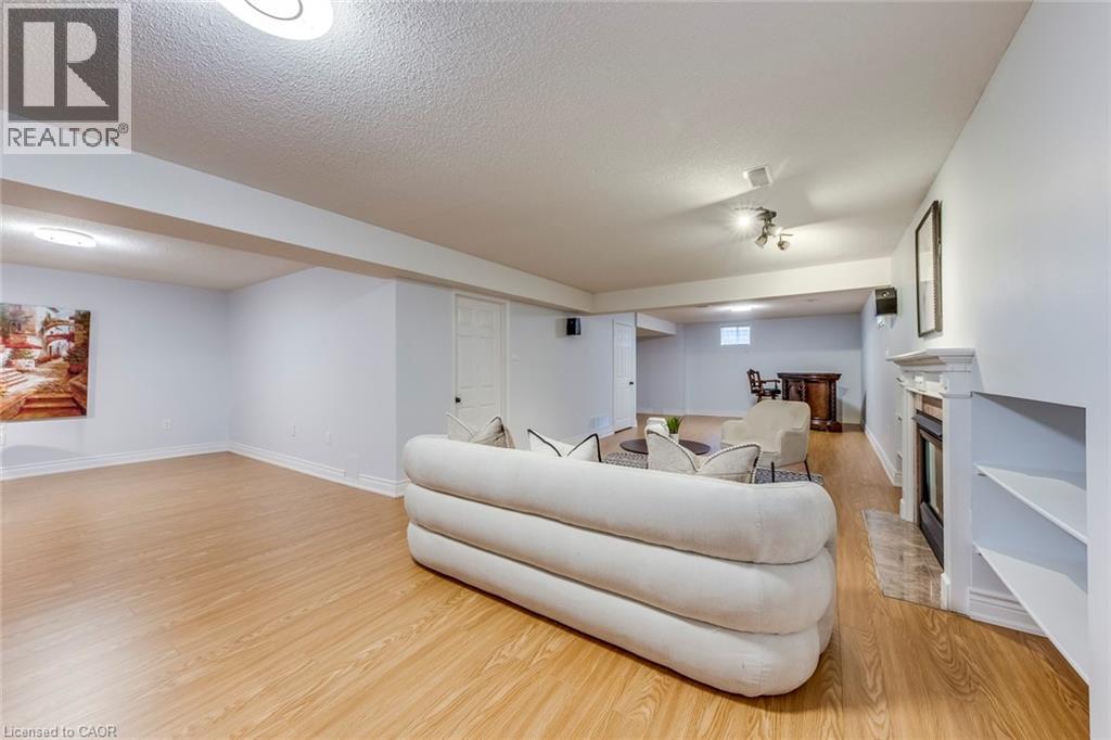 4366 Latimer Crescent, Burlington, Ontario  L7M 4R2 - Photo 37 - 40816130