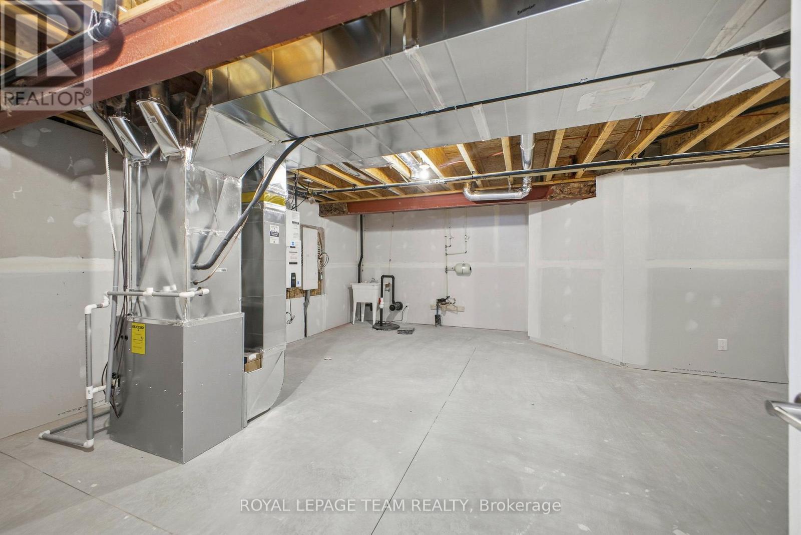 537 Swinley Crescent, North Grenville, Ontario  K0G 1J0 - Photo 35 - X12951436