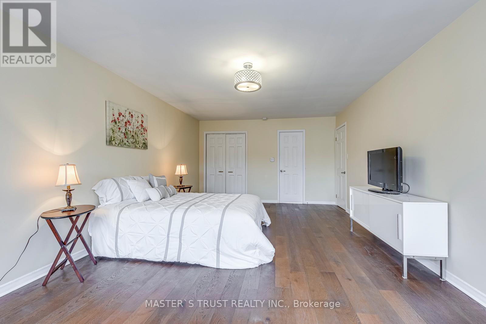 2591 Robin Drive, Mississauga, Ontario  L5K 2G2 - Photo 26 - W12952008