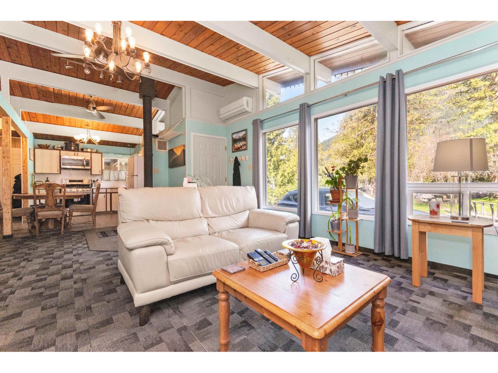 66602 Summer Road, Kawkawa Lake, Hope, British Columbia  V0X 1L1 - Photo 8 - R3106442