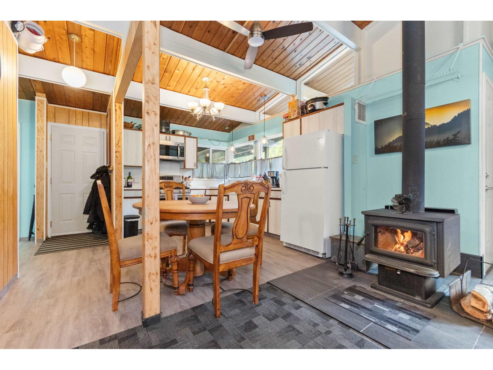 66602 Summer Road, Kawkawa Lake, Hope, British Columbia  V0X 1L1 - Photo 12 - R3106442