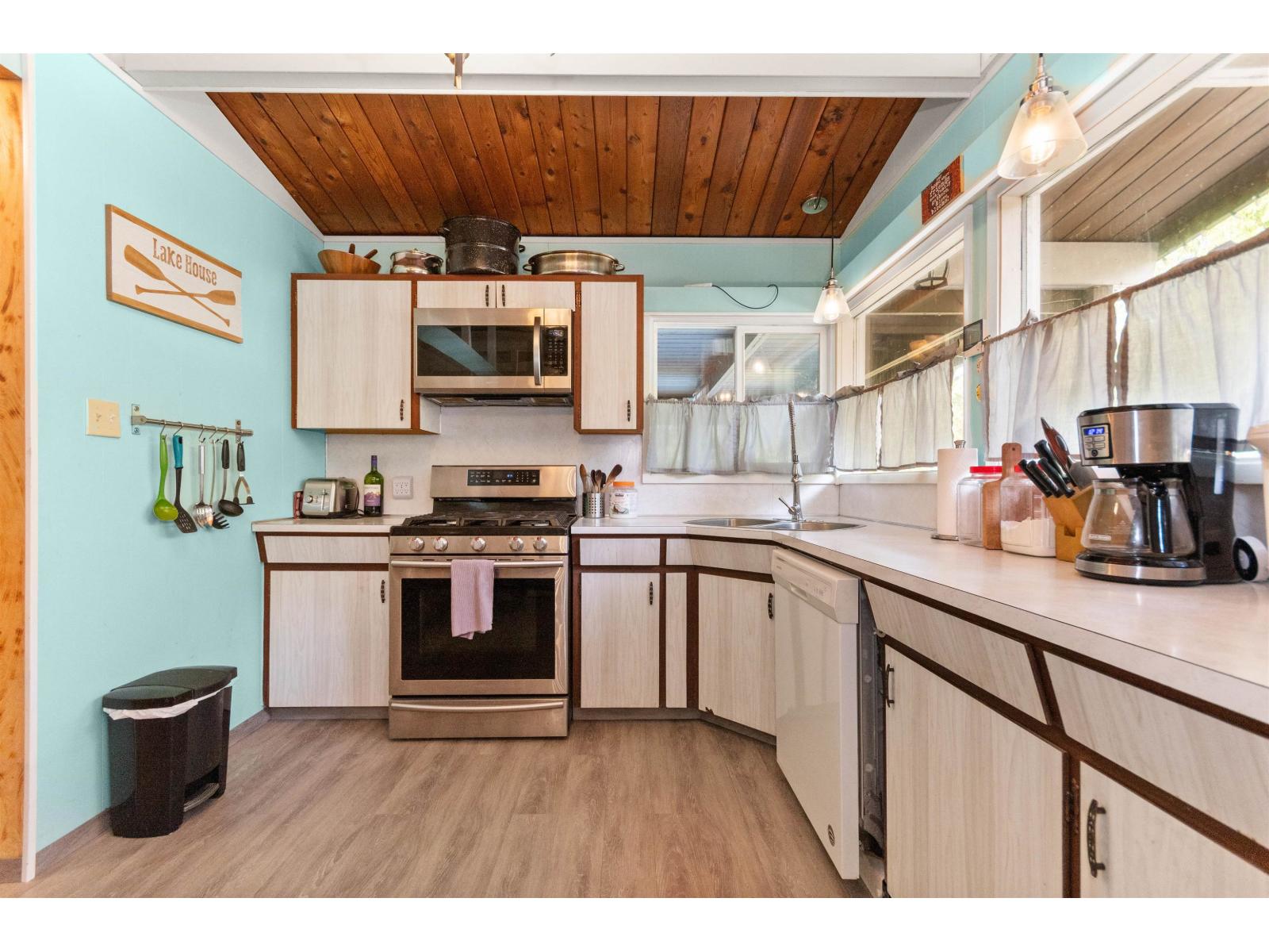 66602 Summer Road, Kawkawa Lake, Hope, British Columbia  V0X 1L1 - Photo 18 - R3106442