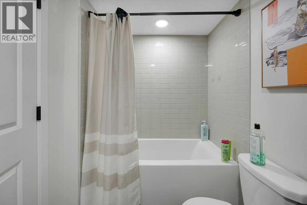 103 Highview Gate SE, Airdrie, Alberta  T4A 3L6 - Photo 37 - A2296688