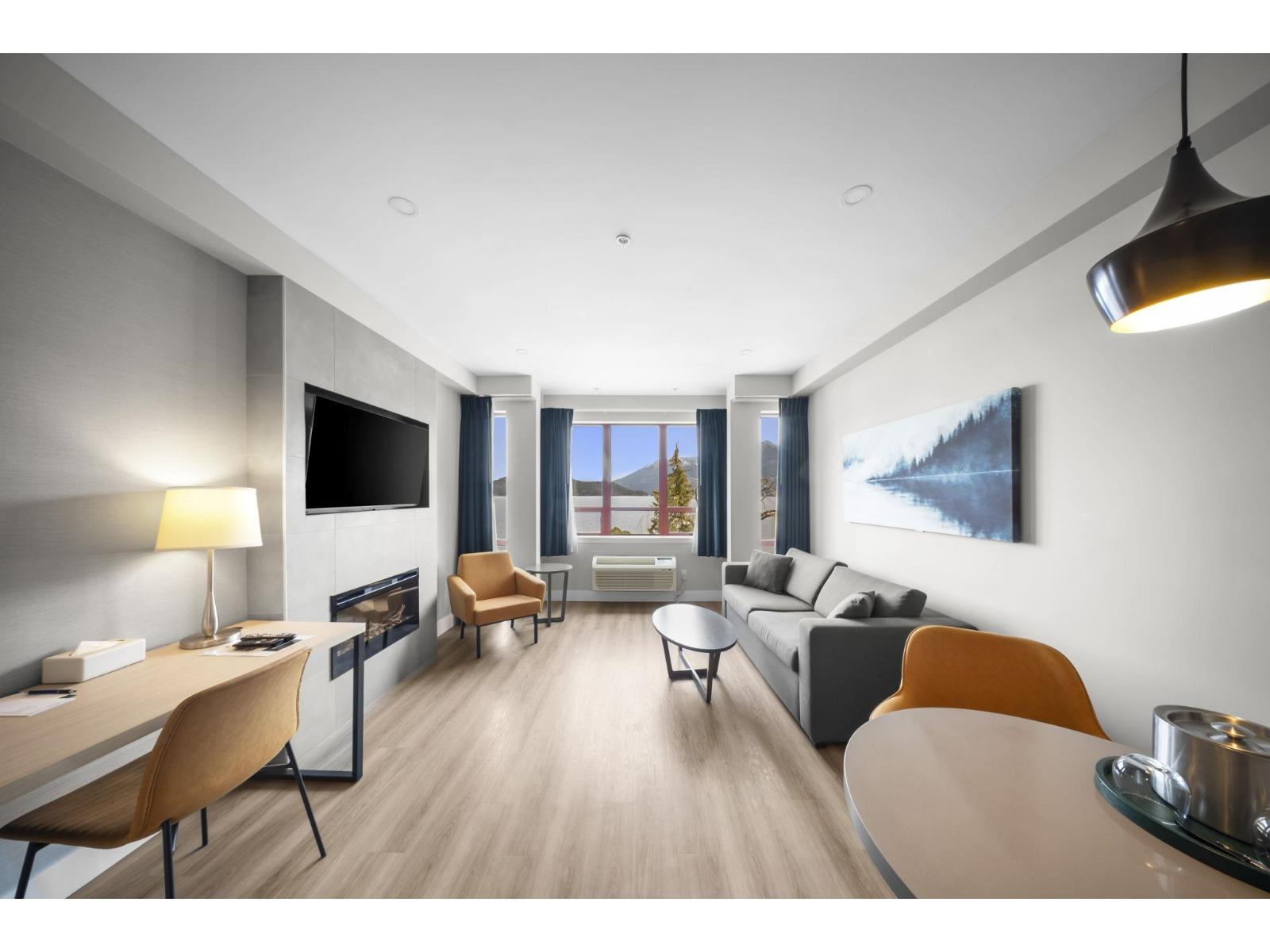 312a 160 Esplanade Avenue, Harrison Hot Springs, Harrison Hot Springs, British Columbia  V0M 1K0 - Photo 5 - R3106565