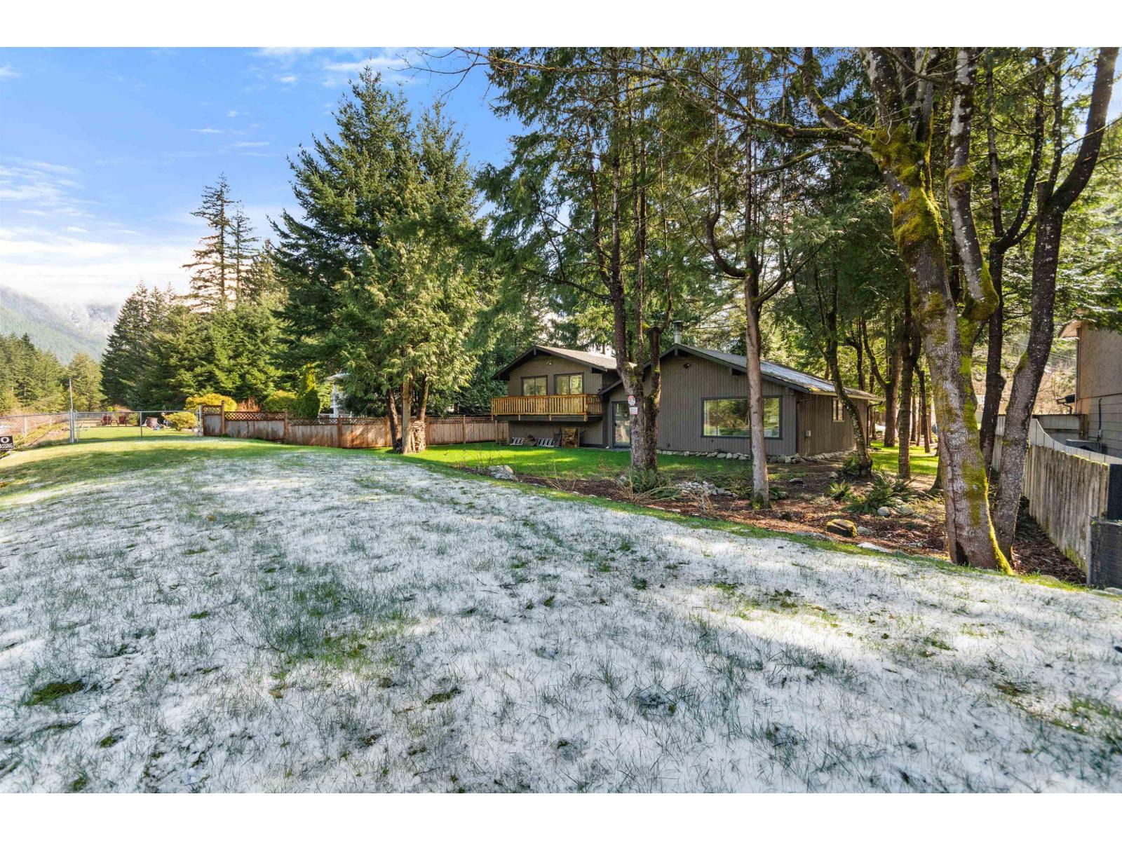 30 Robertson Crescent, Hope, Hope, British Columbia  V0X 1L4 - Photo 34 - R3106567