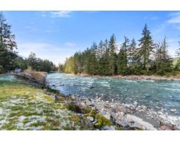 30 ROBERTSON CRESCENT|Hope, Hope, British Columbia