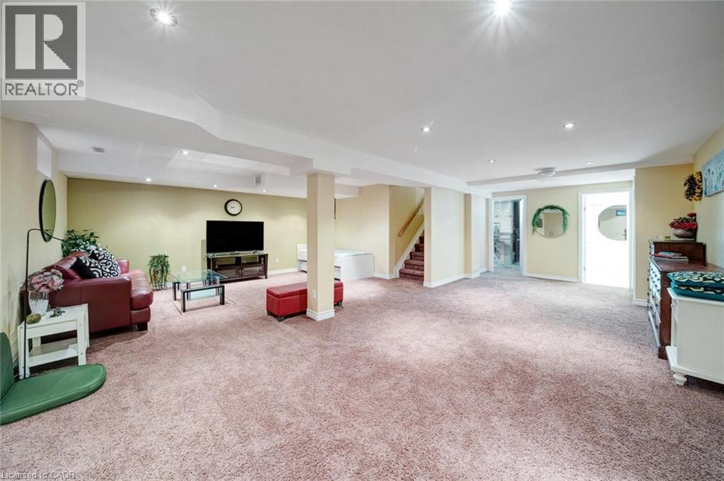 30 Conrad Place, Grimsby, Ontario  L3M 5S5 - Photo 32 - 40817310