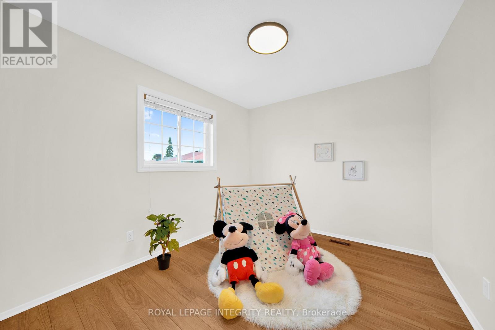 15 Tarquin Crescent, Ottawa, Ontario  K2H 8J7 - Photo 26 - X12954092