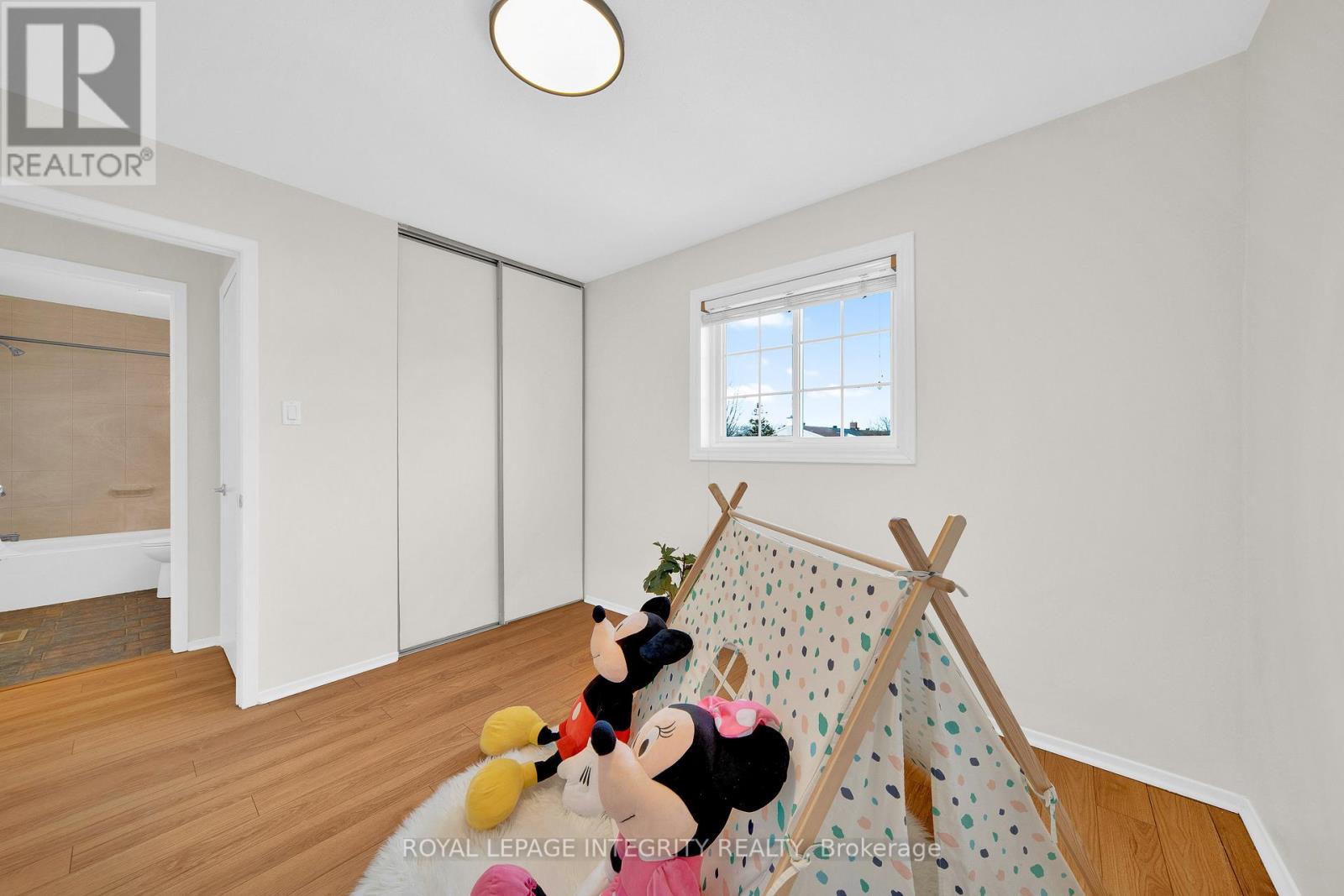 15 Tarquin Crescent, Ottawa, Ontario  K2H 8J7 - Photo 27 - X12954092