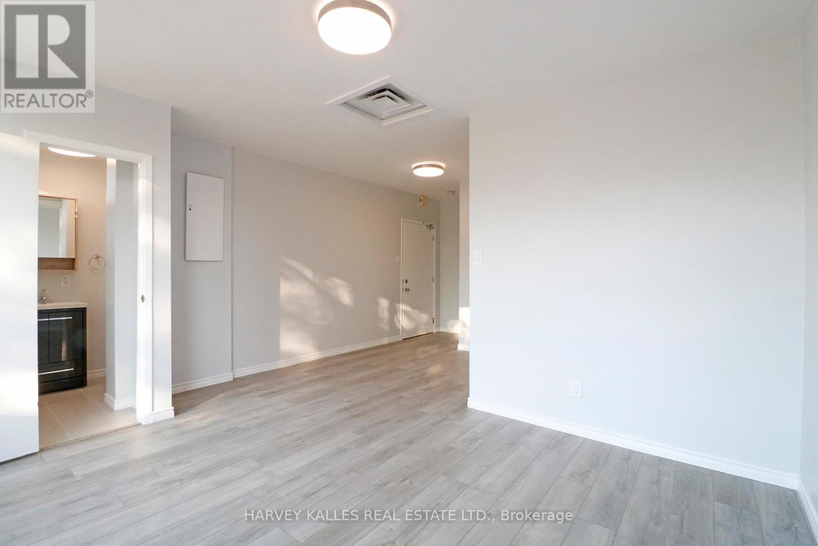 C - 199 Augusta Avenue, Toronto, Ontario  M5T 2L4 - Photo 15 - C12952428