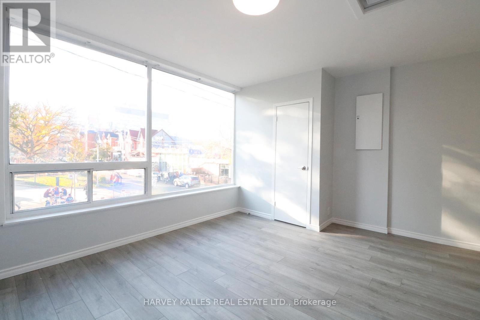 C - 199 Augusta Avenue, Toronto, Ontario  M5T 2L4 - Photo 9 - C12952428