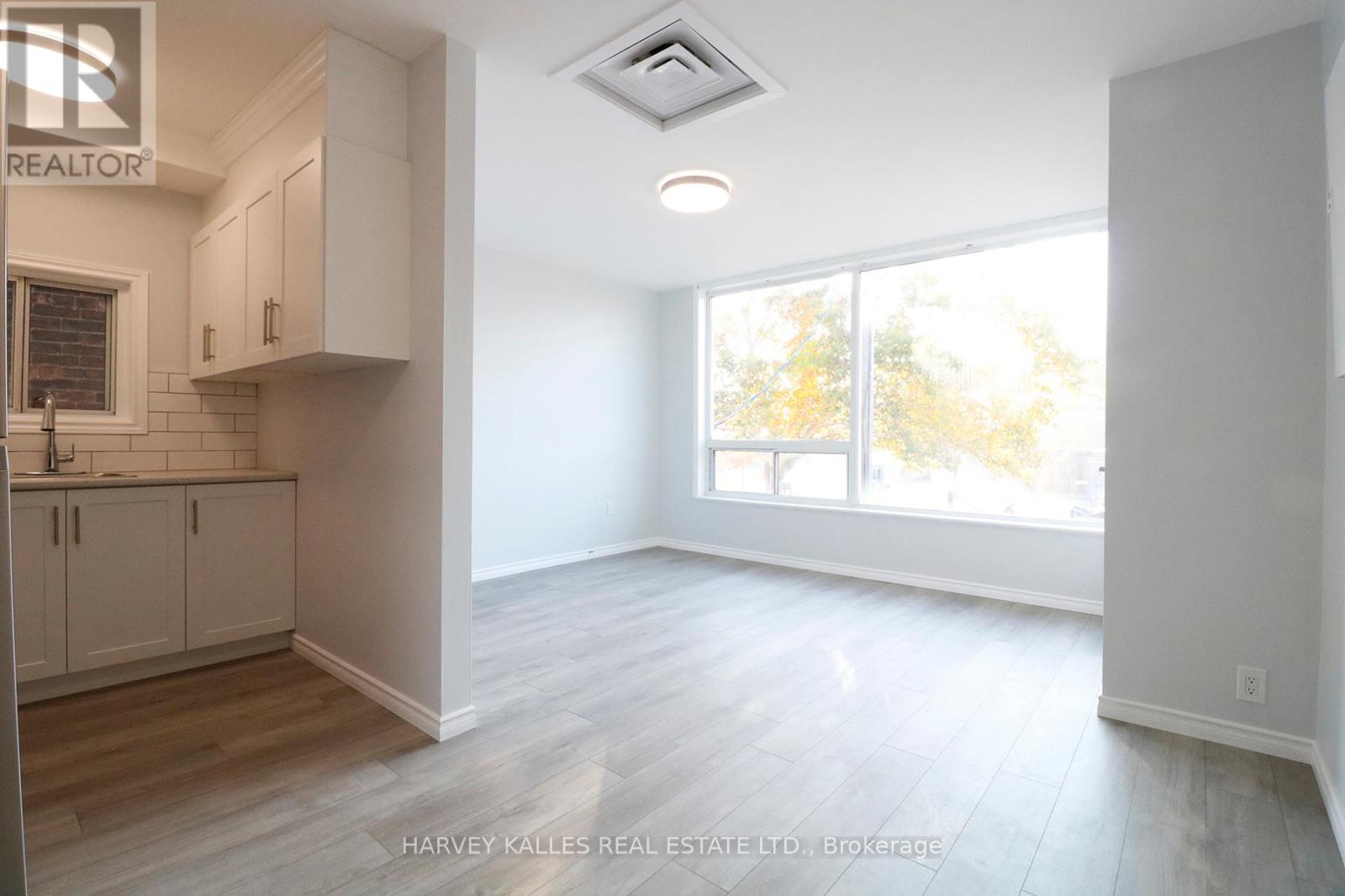 C - 199 Augusta Avenue, Toronto, Ontario  M5T 2L4 - Photo 4 - C12952428