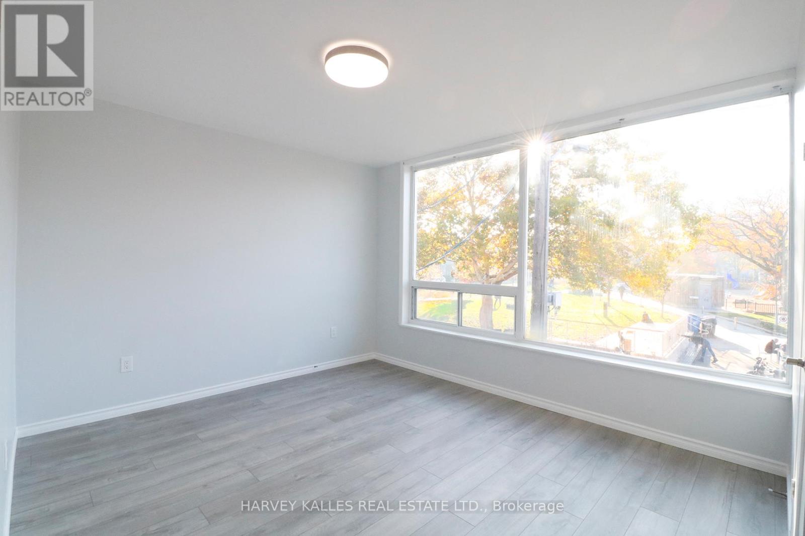 C - 199 Augusta Avenue, Toronto, Ontario  M5T 2L4 - Photo 8 - C12952428