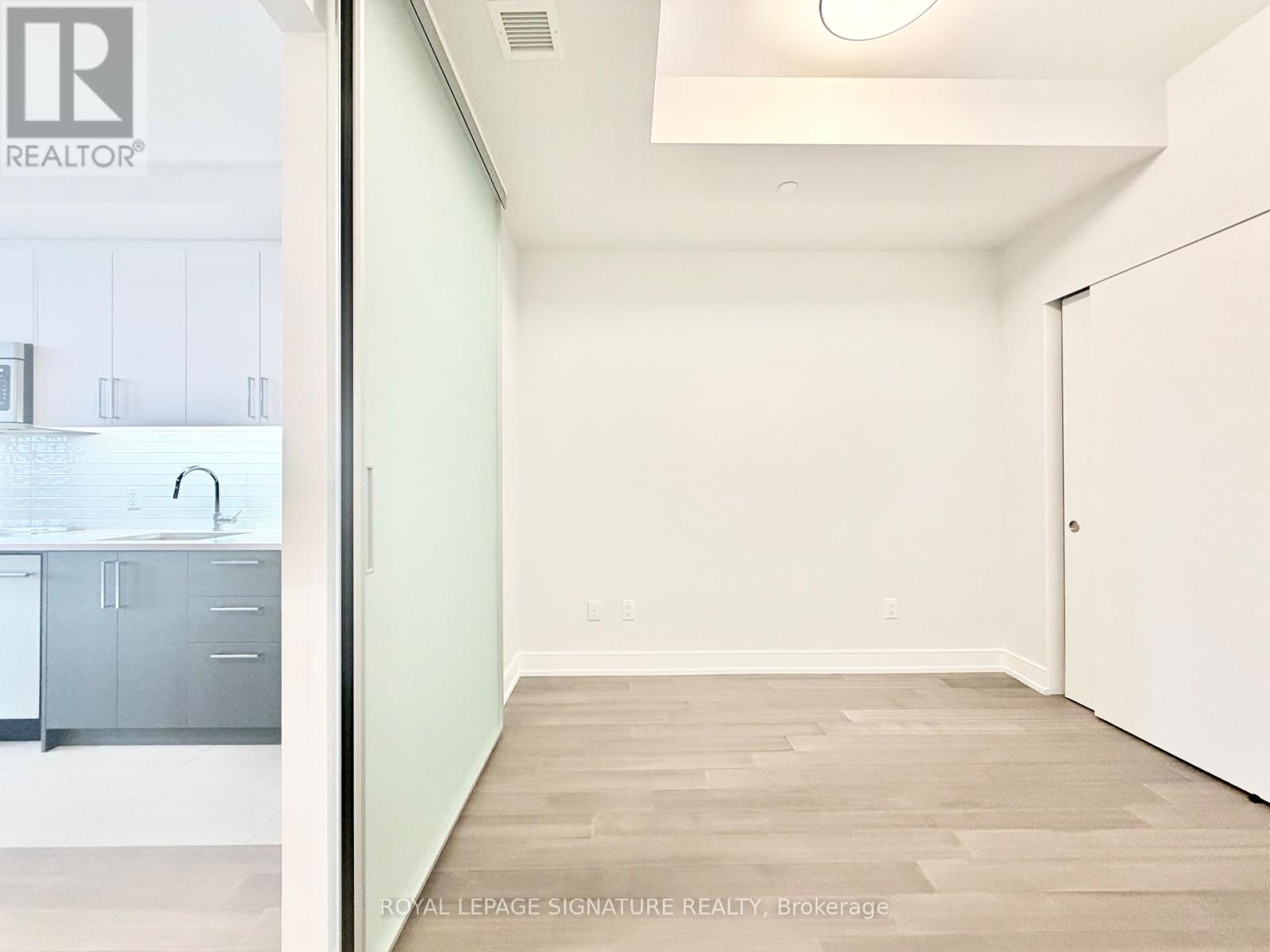 504 - 664 Spadina Avenue, Toronto, Ontario  M5S 0G4 - Photo 10 - C12952762