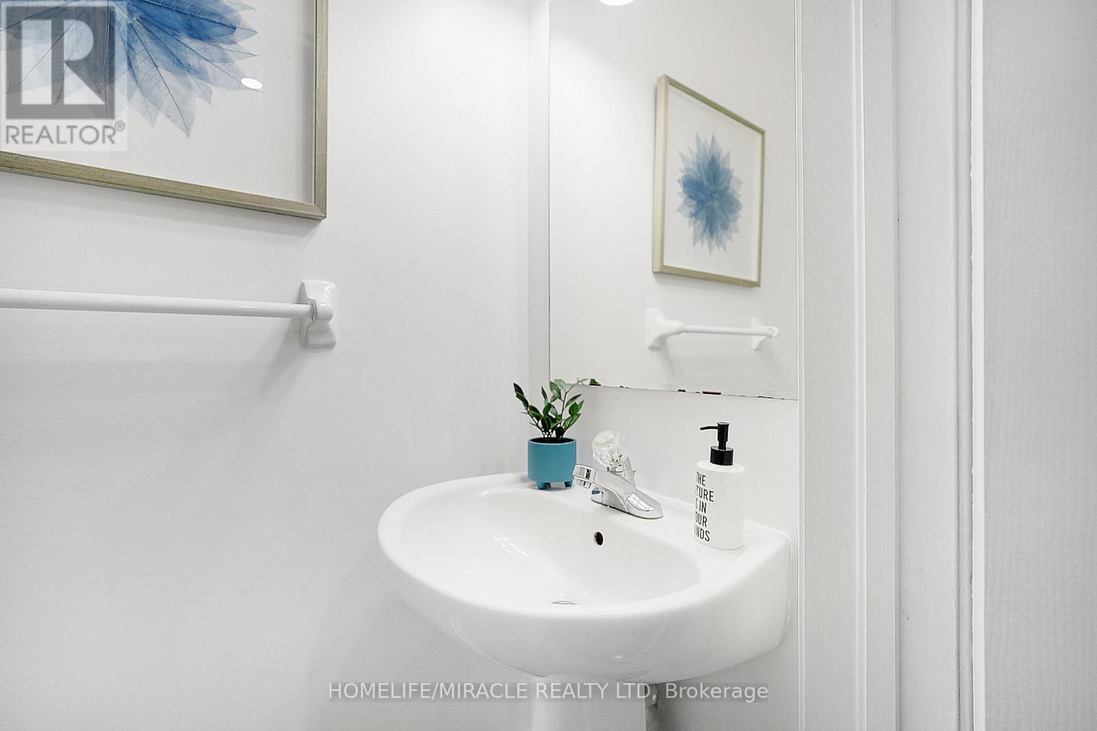 2487 Appalachain Drive, Oakville, Ontario  L6M 4S4 - Photo 16 - W12949476