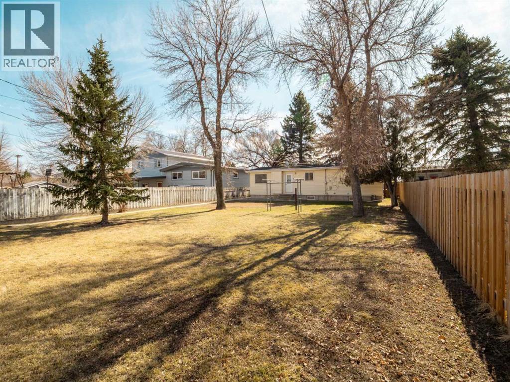 1010 20 Avenue, Coaldale, Alberta  T1M 1C9 - Photo 21 - A2296460