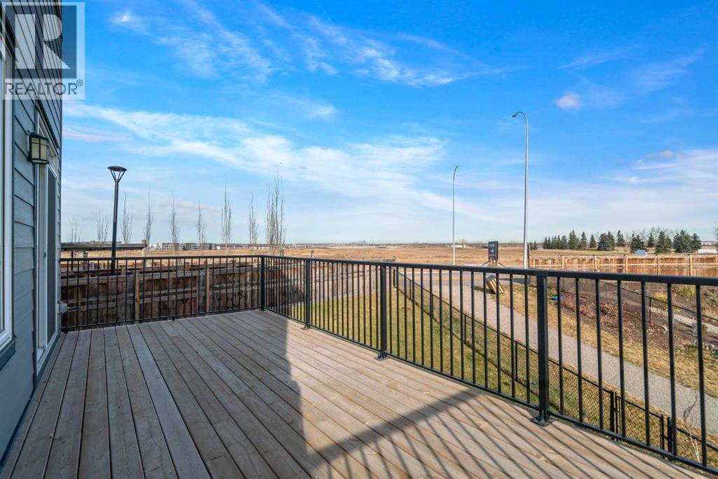 139 Creekstone Way SW, Calgary, Alberta  T2X 4P9 - Photo 27 - A2267653