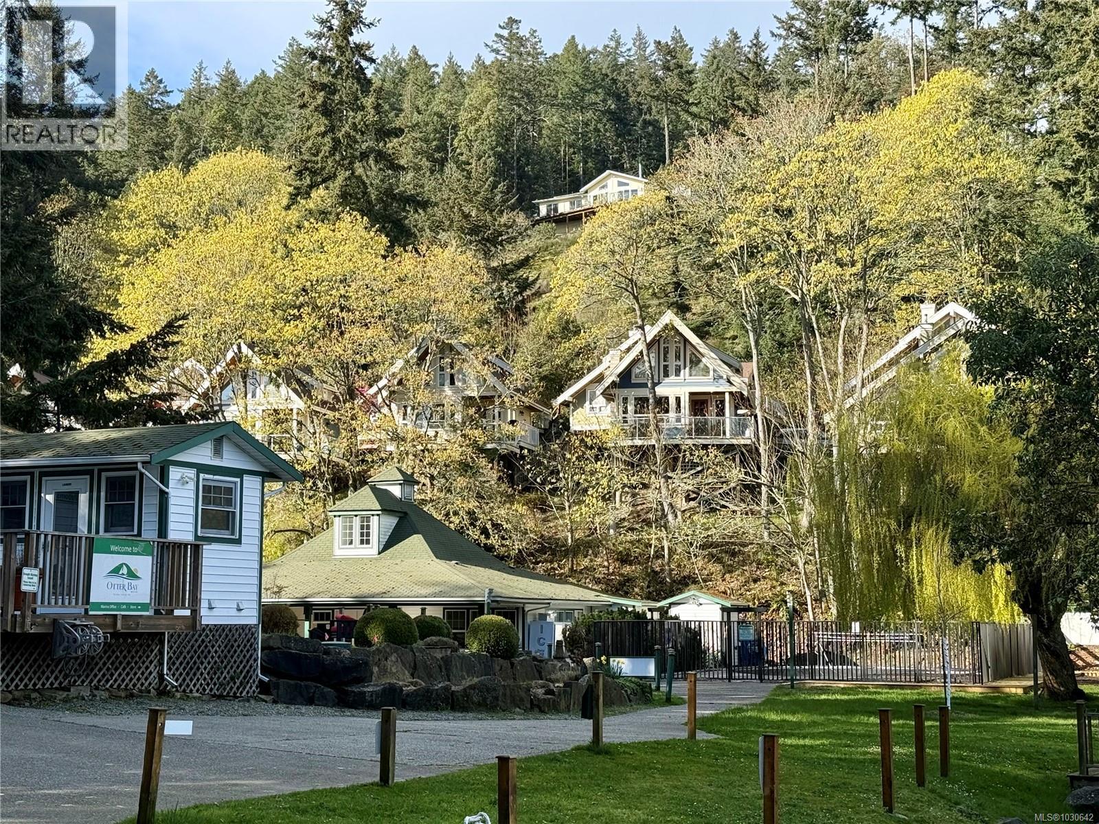 29a 2315 Mackinnon Rd, Pender Island, British Columbia  V0N 2M1 - Photo 16 - 1030642