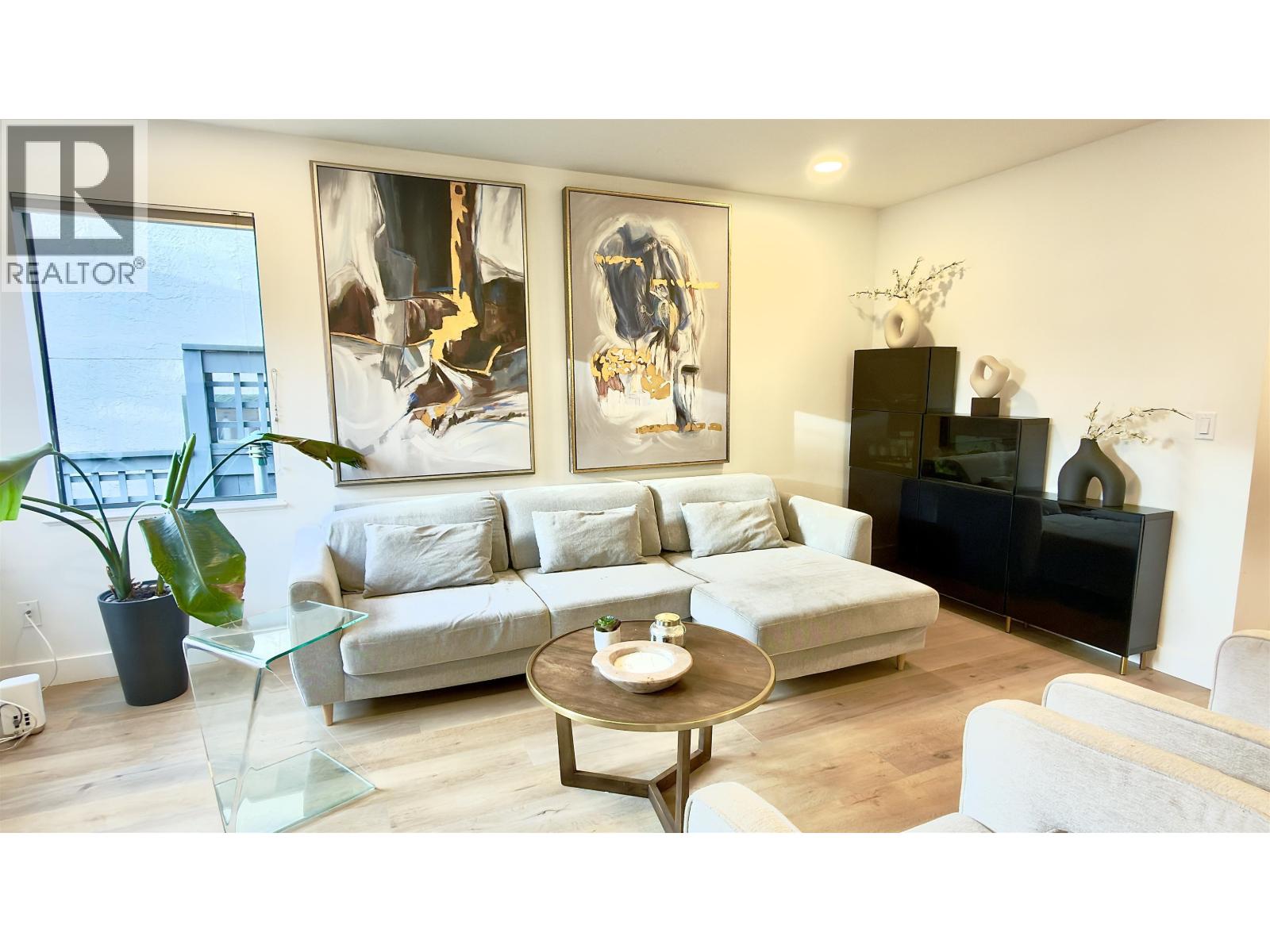 10 2118 Eastern Avenue, North Vancouver, British Columbia  V7L 3G3 - Photo 6 - R3105771