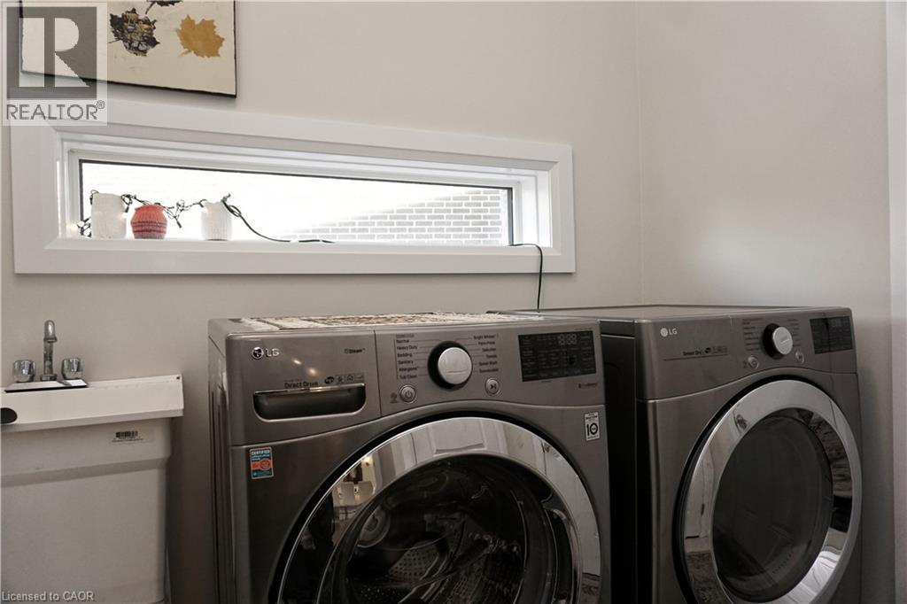 63 Ian Ormston Drive, Kitchener, Ontario  N2P 2J6 - Photo 29 - 40817490