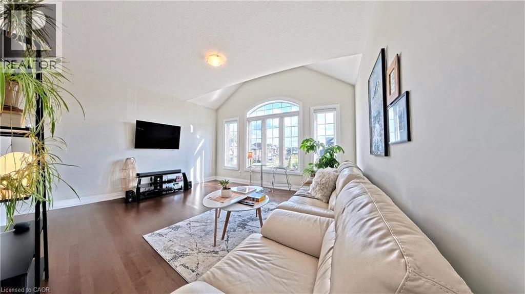 63 Ian Ormston Drive, Kitchener, Ontario  N2P 2J6 - Photo 35 - 40817490