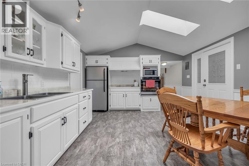 270 Erie Boulevard, Long Point, Ontario  N0E 1M0 - Photo 10 - 40816211