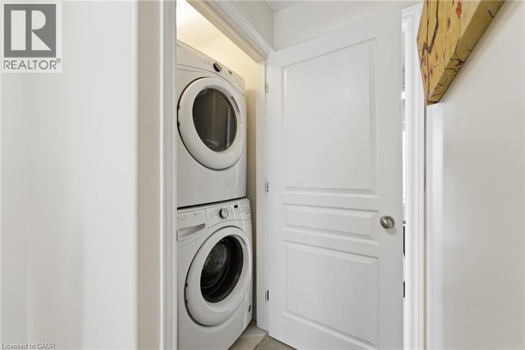 17 Hemlock Way, Grimsby, Ontario  L3M 0A7 - Photo 15 - 40813823