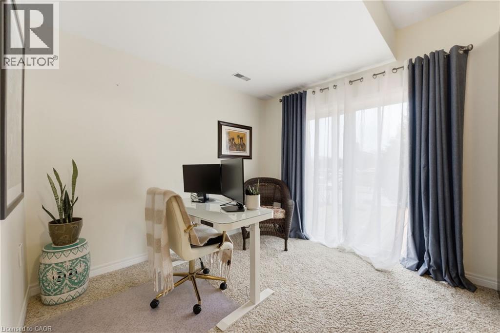 17 Hemlock Way, Grimsby, Ontario  L3M 0A7 - Photo 16 - 40813823