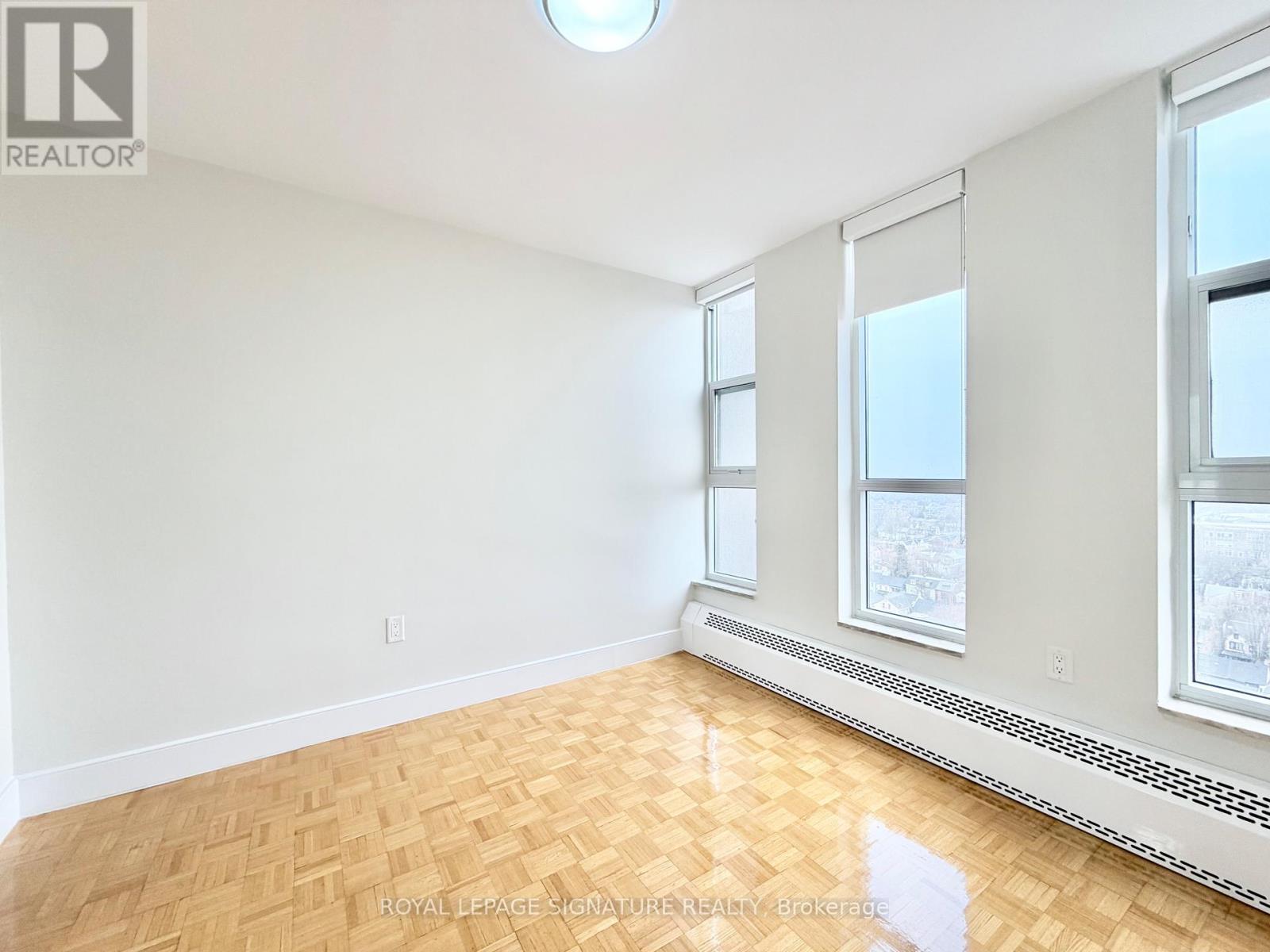 2003 - 666 Spadina Avenue, Toronto, Ontario  M5S 2H8 - Photo 14 - C12952816