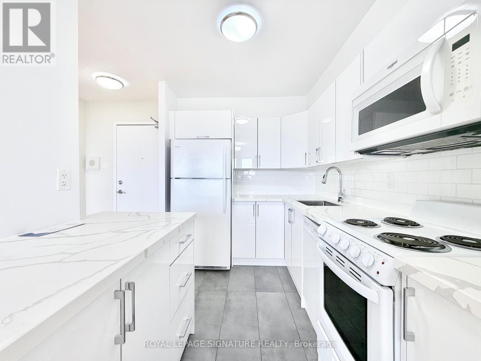 2003 - 666 Spadina Avenue, Toronto, Ontario  M5S 2H8 - Photo 6 - C12952816