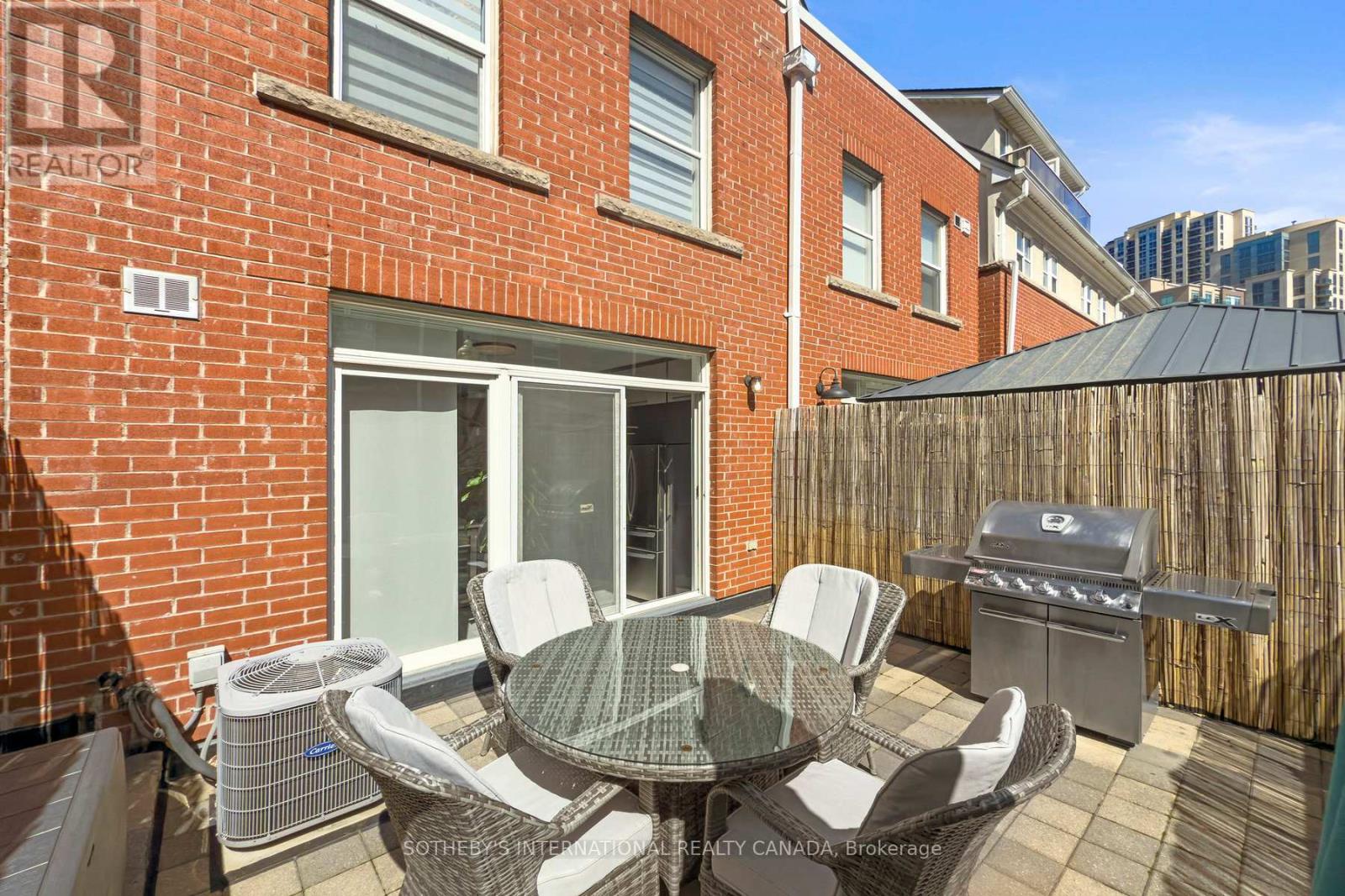 30 Michael Power Place, Toronto, Ontario  M9A 5G9 - Photo 22 - W12701306