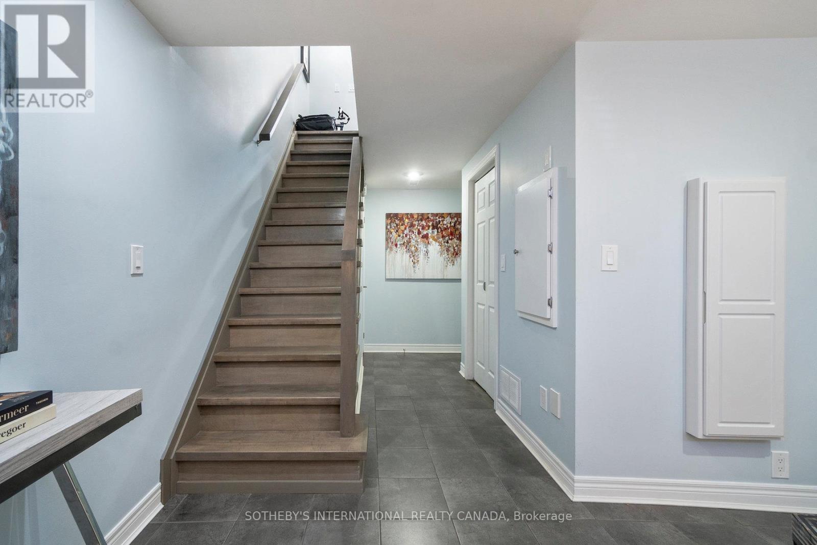 30 Michael Power Place, Toronto, Ontario  M9A 5G9 - Photo 40 - W12701306