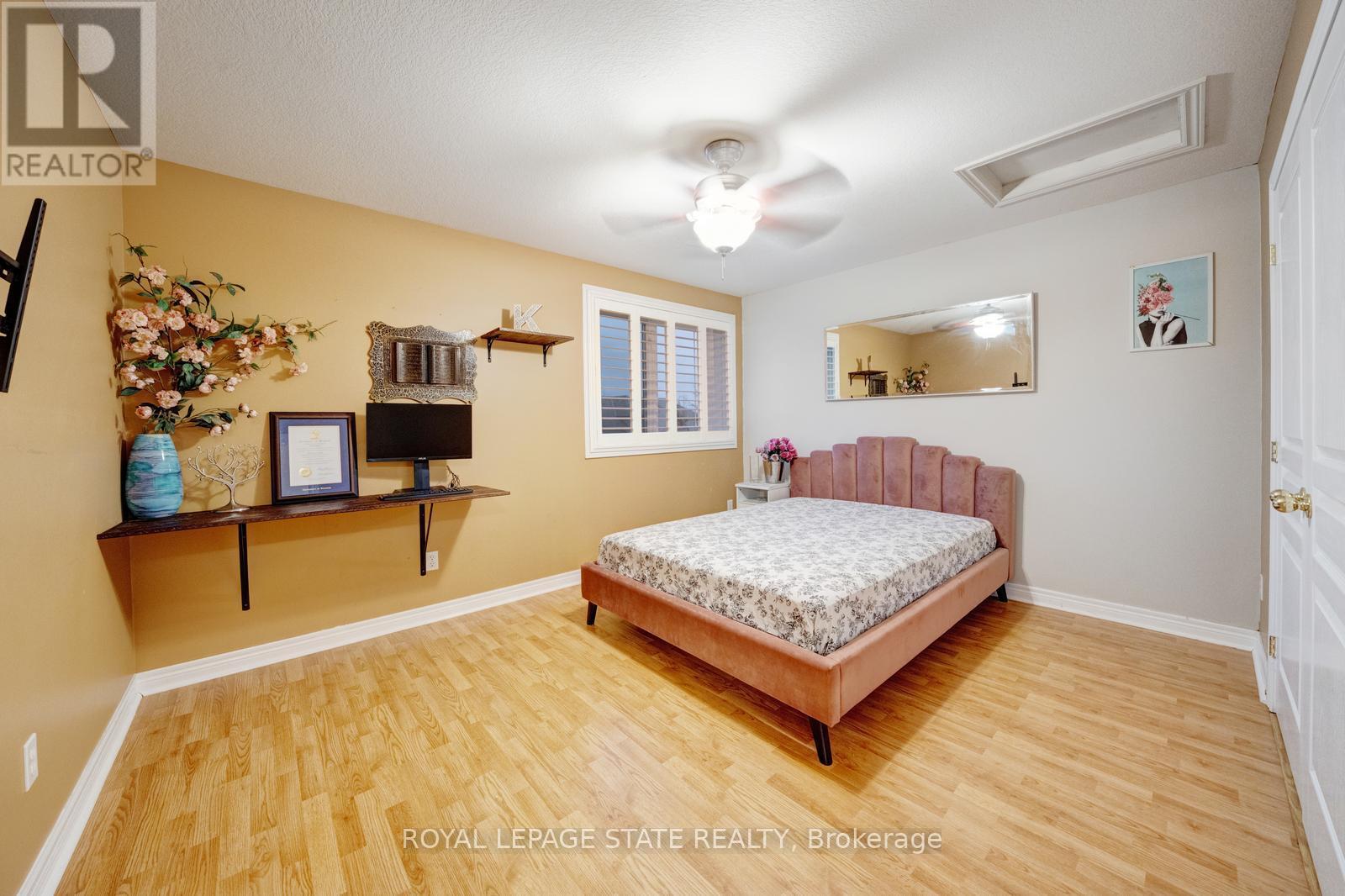 30 Conrad Place, Grimsby, Ontario  L3M 5S5 - Photo 29 - X12953416