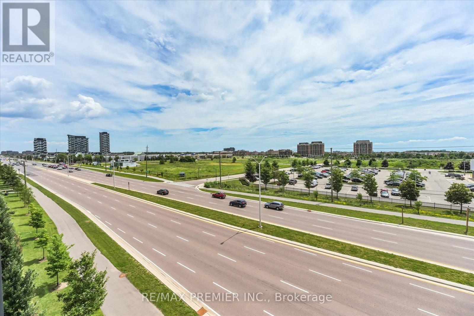 421 - 102 Grovewood Common, Oakville, Ontario  L6H 0X2 - Photo 13 - W12952928