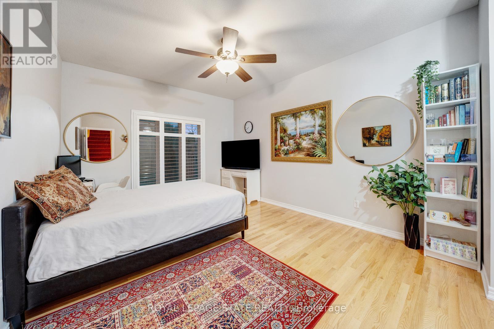 30 Conrad Place, Grimsby, Ontario  L3M 5S5 - Photo 18 - X12953416