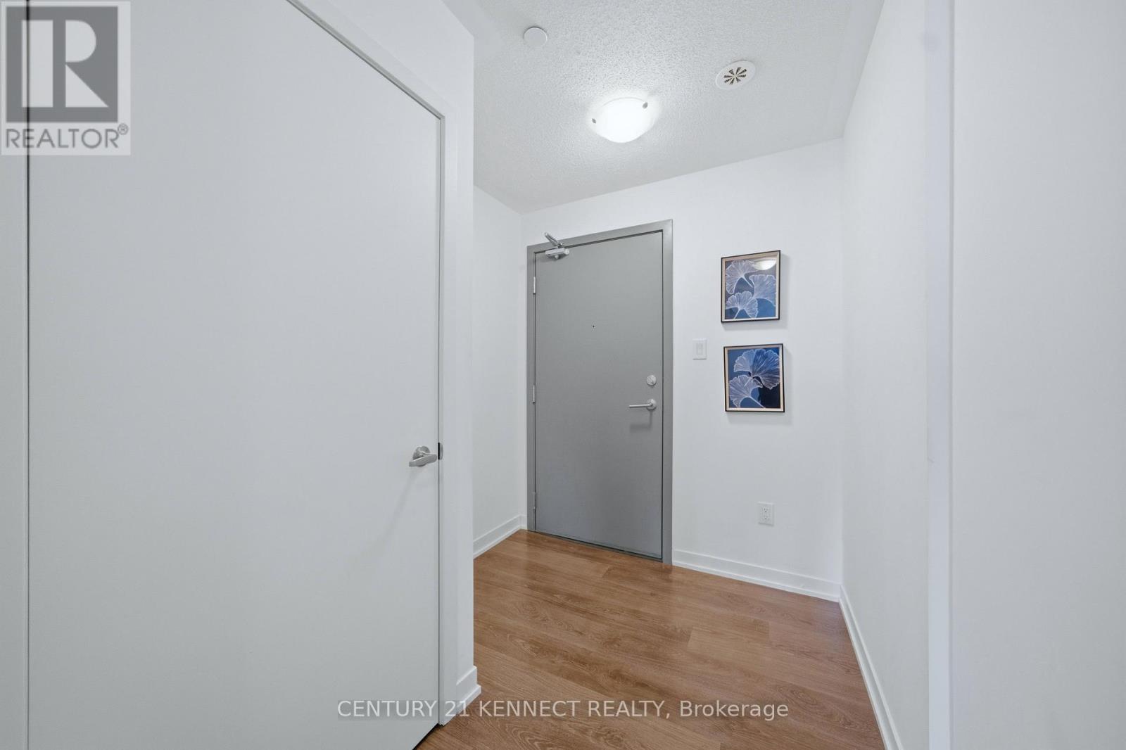 211 - 20 ORCHID COURT, Toronto, Ontario